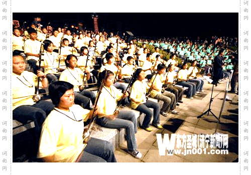 庆“五.一”千人二胡演奏音乐会有我一份