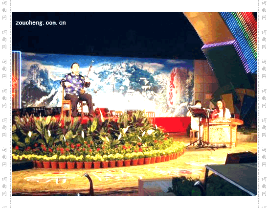 庆“五.一”千人二胡演奏音乐会有我一份